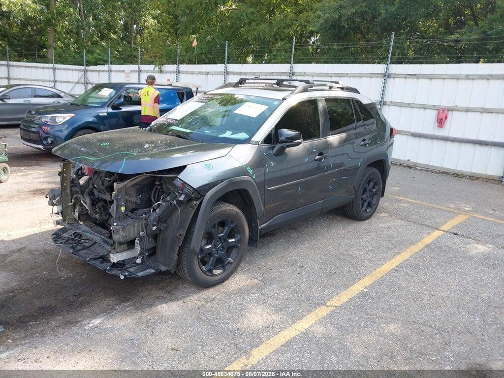 2T3J1RFV2LC069878 2020 TOYOTA RAV4 photo no. 2