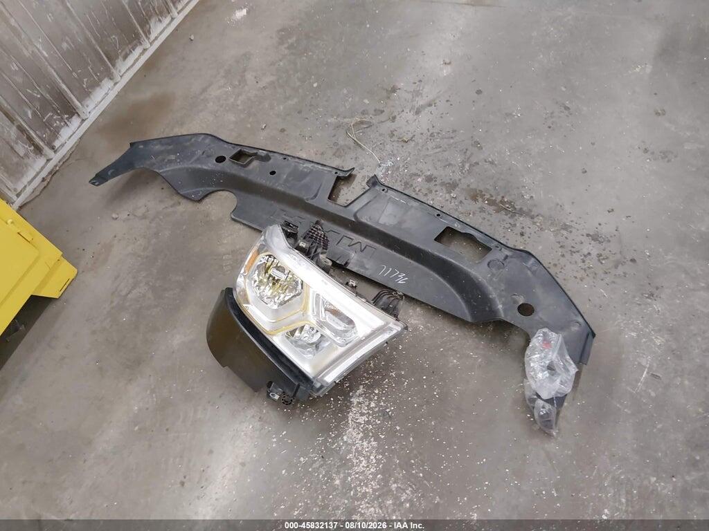 1C6SRFMT1LN288289 2020 RAM 1500 photo no. 12