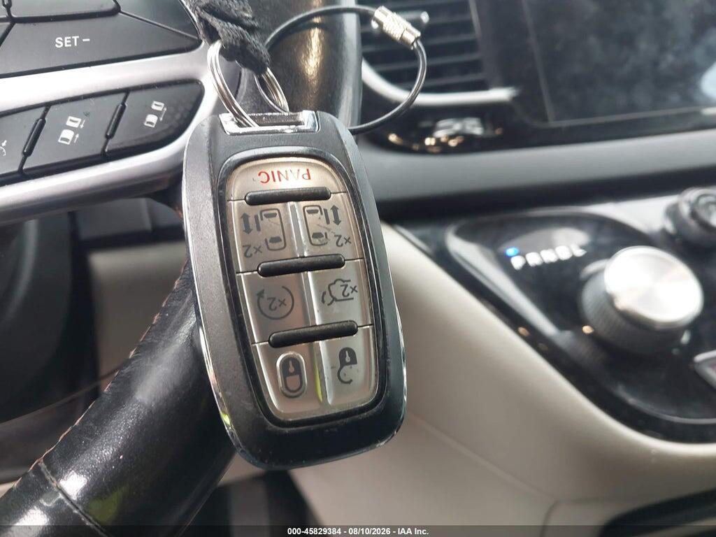 2C4RC1EG0LR251900 2020 CHRYSLER PACIFICA photo no. 11