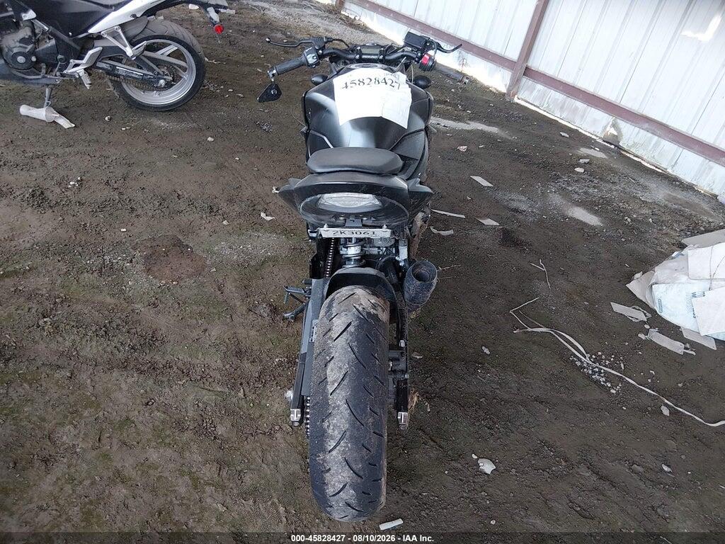 JS1C533B6L7100283 2020 SUZUKI GSX-S750 photo no. 6