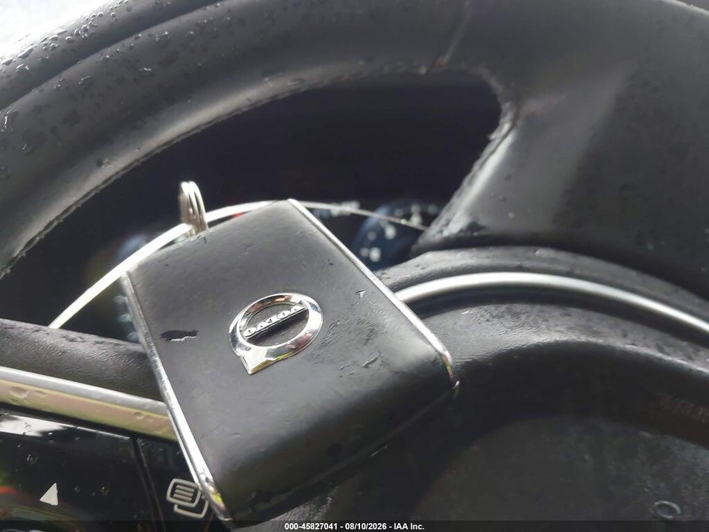 YV4A22RL9L1554463 2020 VOLVO XC60 photo no. 11