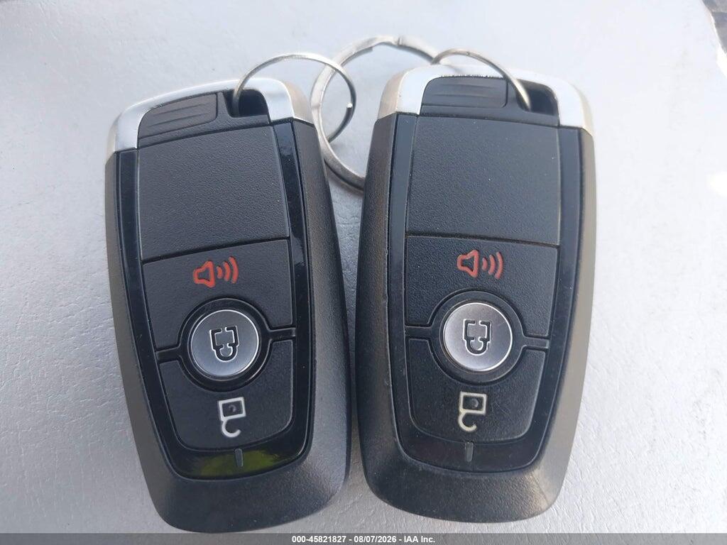 1FMCU0G60LUB84327 2020 FORD ESCAPE photo no. 11