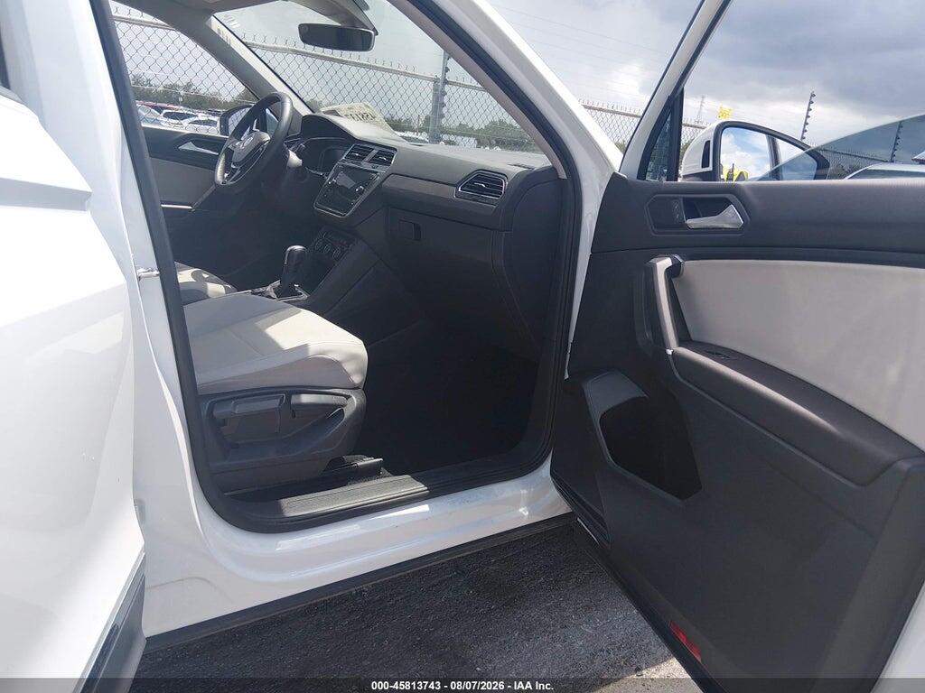 3VV3B7AX2LM021009 2020 VOLKSWAGEN TIGUAN photo no. 5