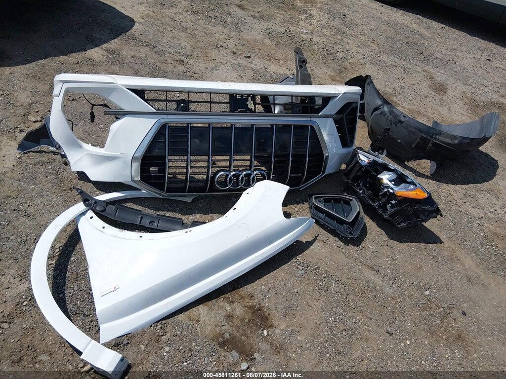 WA1DECF35L1115630 2020 AUDI Q3 photo no. 12