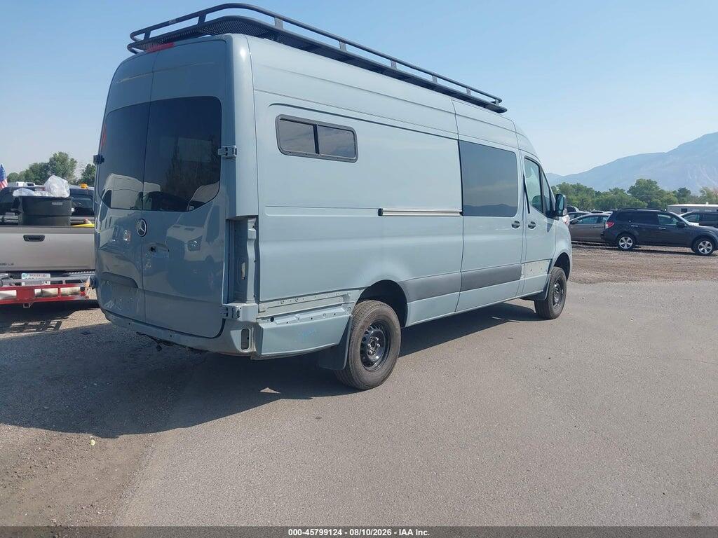 W1W4ECVY7LT033006 2020 MERCEDES-BENZ SPRINTER 2500 photo no. 4