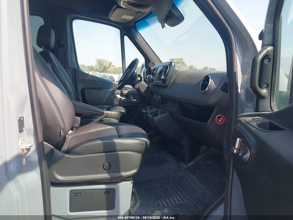 W1W4ECVY7LT033006 2020 MERCEDES-BENZ SPRINTER 2500 photo no. 5
