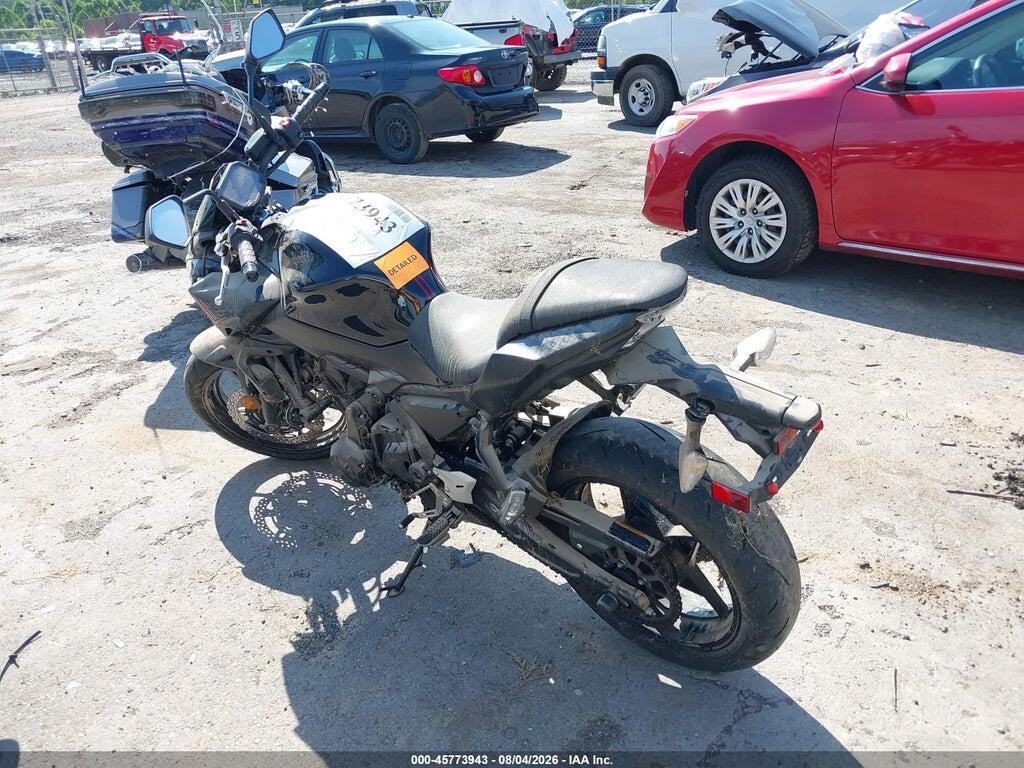 ML5EREK12LDA13308 2020 KAWASAKI ER650 photo no. 3