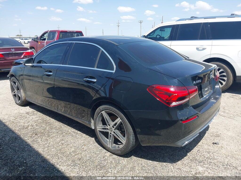 W1K3G4EB0MJ313839 2021 MERCEDES-BENZ A 220 photo no. 3