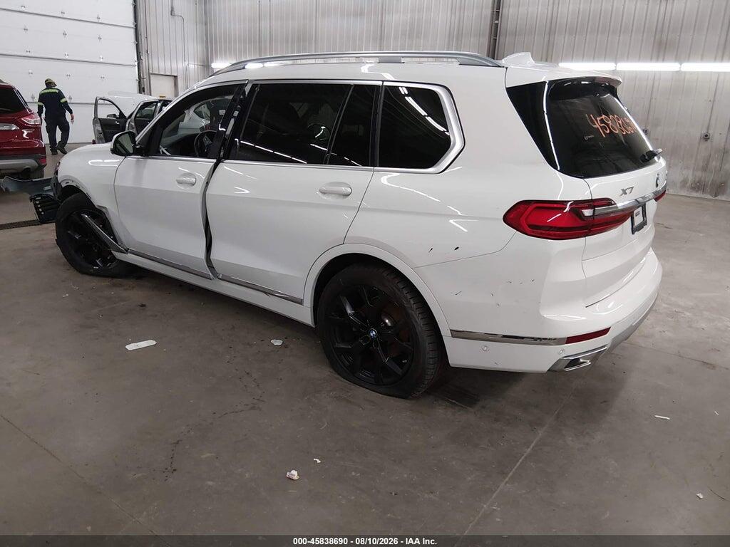 5UXCW2C07M9D86440 2021 BMW X7 photo no. 3