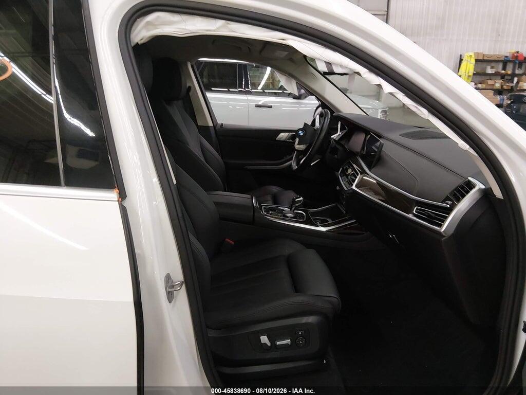 5UXCW2C07M9D86440 2021 BMW X7 photo no. 5