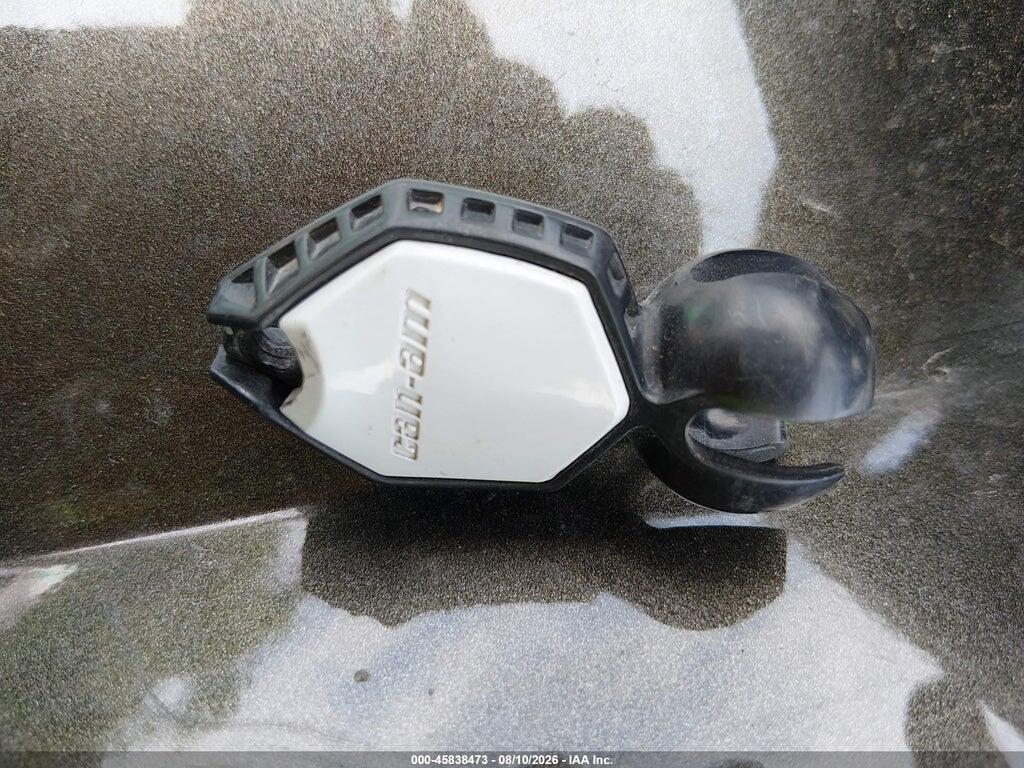 3JBLKAJ48MJ002746 2021 CAN-AM OUTLANDER photo no. 11