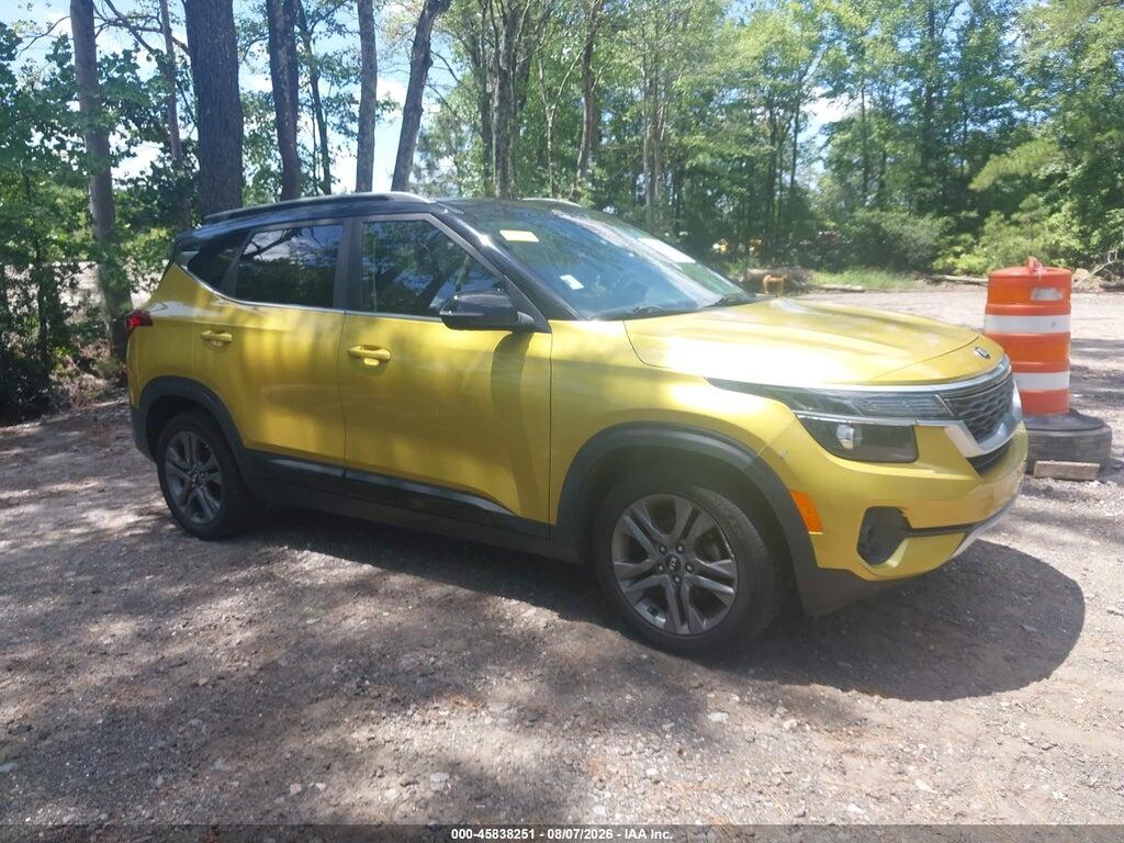 KNDEU2AA1M7121923 2021 KIA SELTOS photo no. 1