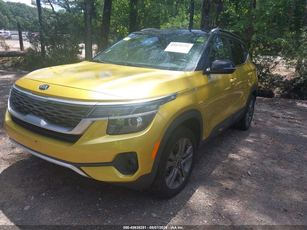 KNDEU2AA1M7121923 2021 KIA SELTOS photo no. 2