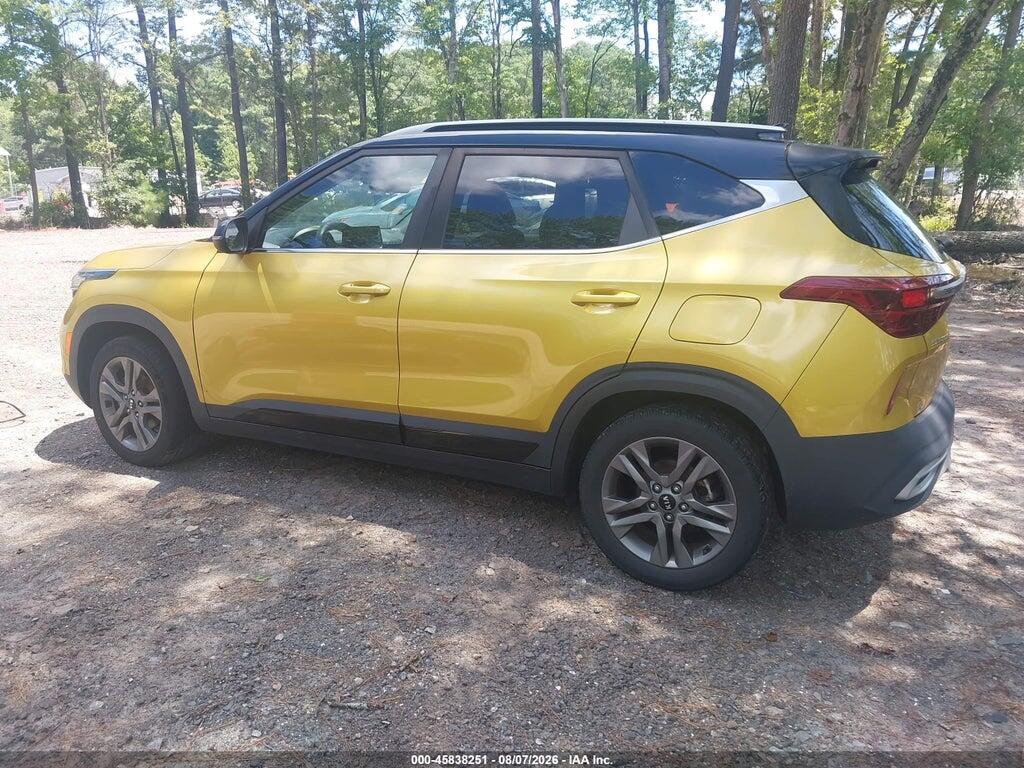 KNDEU2AA1M7121923 2021 KIA SELTOS photo no. 3