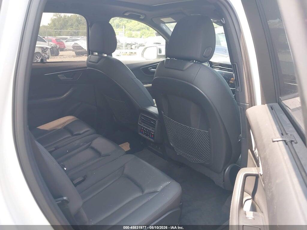 WA1VXAF70MD018034 2021 AUDI Q7 photo no. 8
