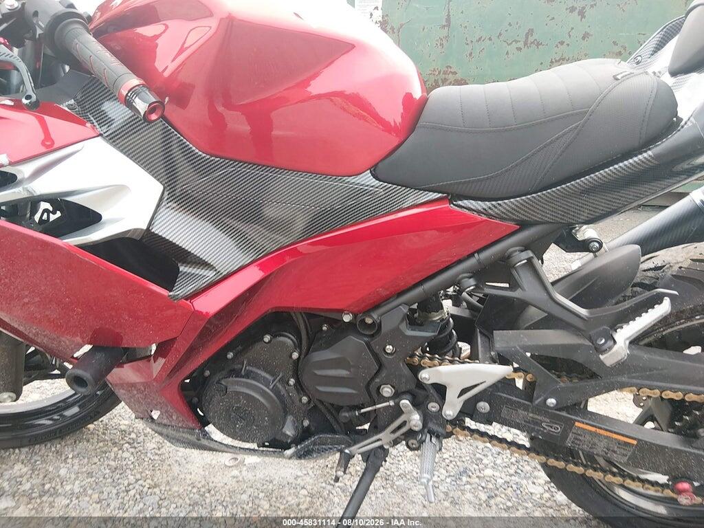 JKAEXKH12MDAA9929 2021 KAWASAKI EX400 photo no. 9