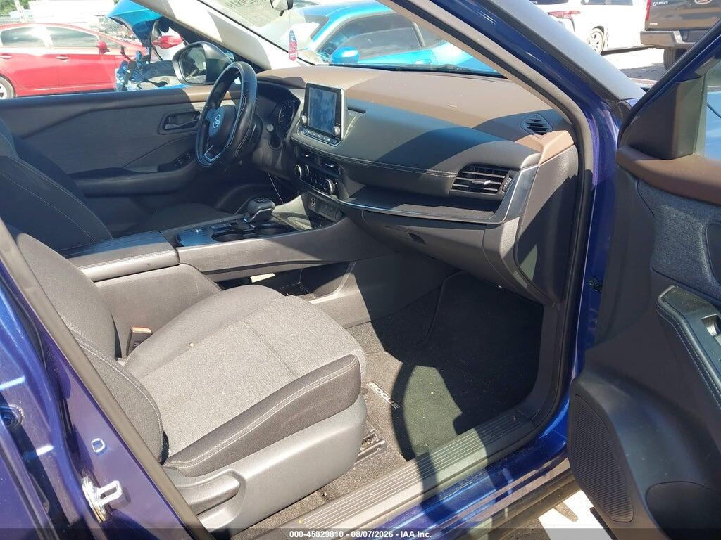 5N1AT3AAXMC826973 2021 NISSAN ROGUE photo no. 5