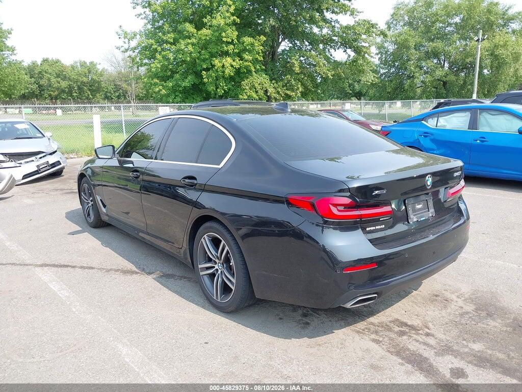 WBA73BJ02MWX26653 2021 BMW 5 SERIES photo no. 3