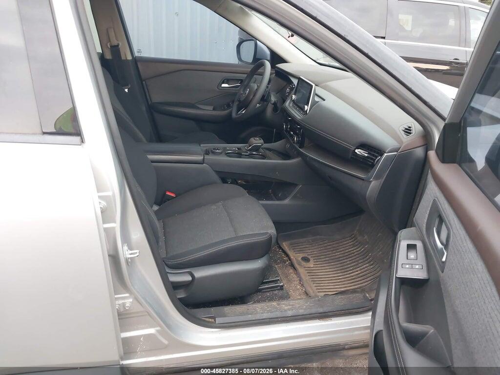 5N1AT3BB0MC755290 2021 NISSAN ROGUE photo no. 5