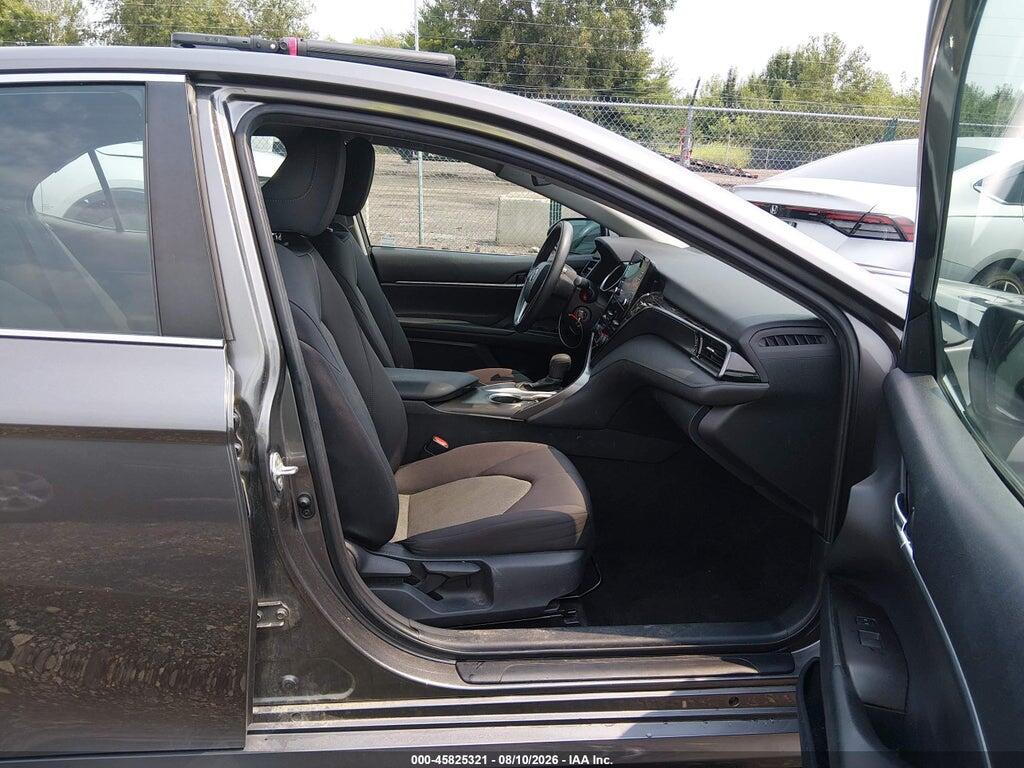 4T1C11AK2MU520744 2021 TOYOTA CAMRY photo no. 5