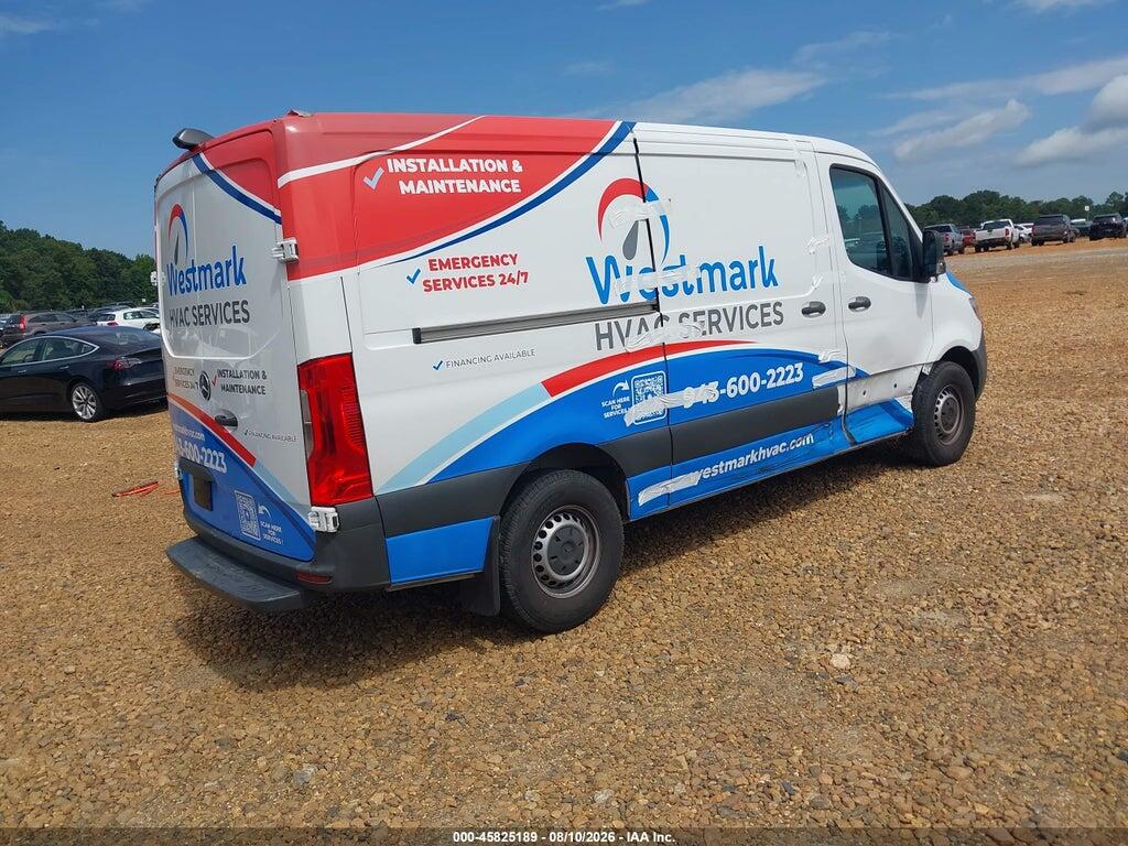 W1W4DBHY4MT048119 2021 MERCEDES-BENZ SPRINTER 2500 photo no. 4