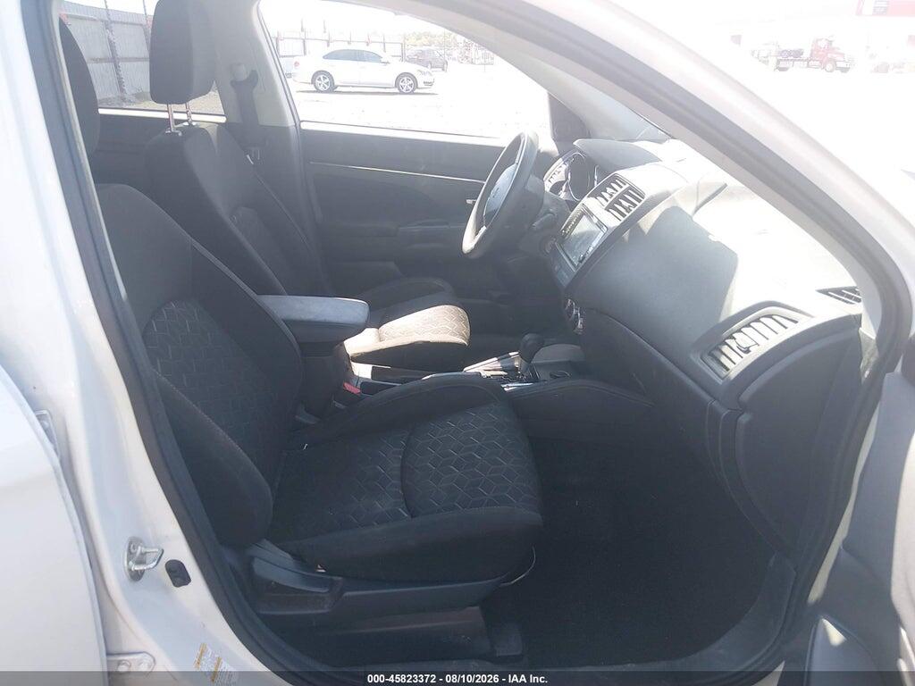 JA4APUAU8MU028615 2021 MITSUBISHI OUTLANDER SPORT photo no. 5