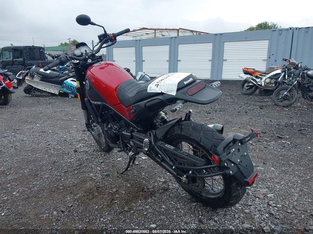 LBBPHF064MBC26662 2021 BENELLI LEONCINO photo no. 3