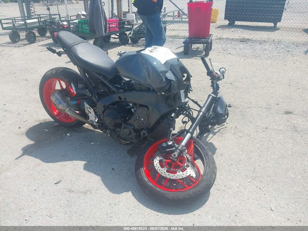 2021 YAMAHA MT09 JYARN71E9MA001820