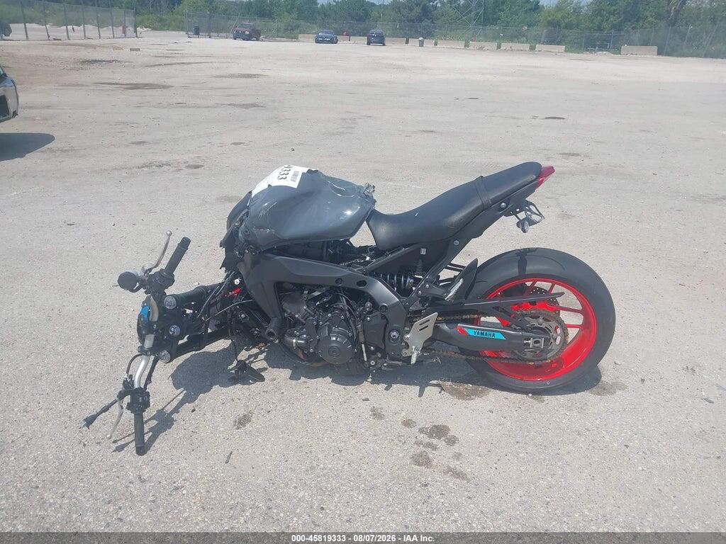 JYARN71E9MA001820 2021 YAMAHA MT09 photo no. 12