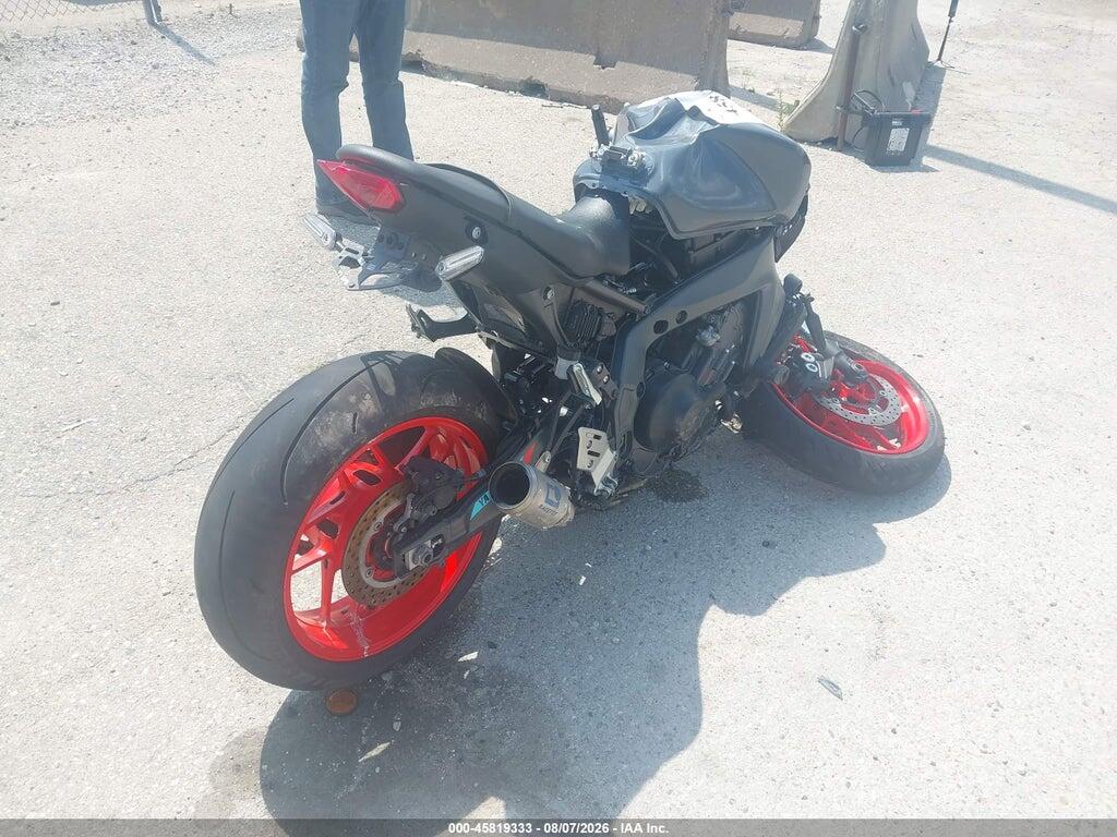 JYARN71E9MA001820 2021 YAMAHA MT09 photo no. 4