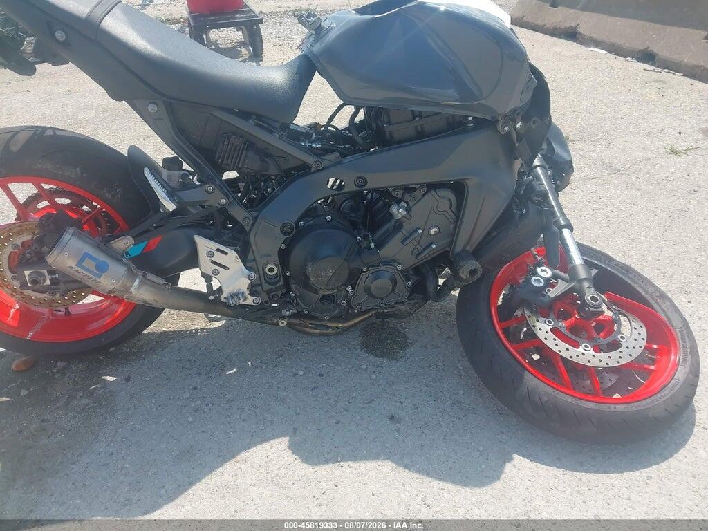 JYARN71E9MA001820 2021 YAMAHA MT09 photo no. 8