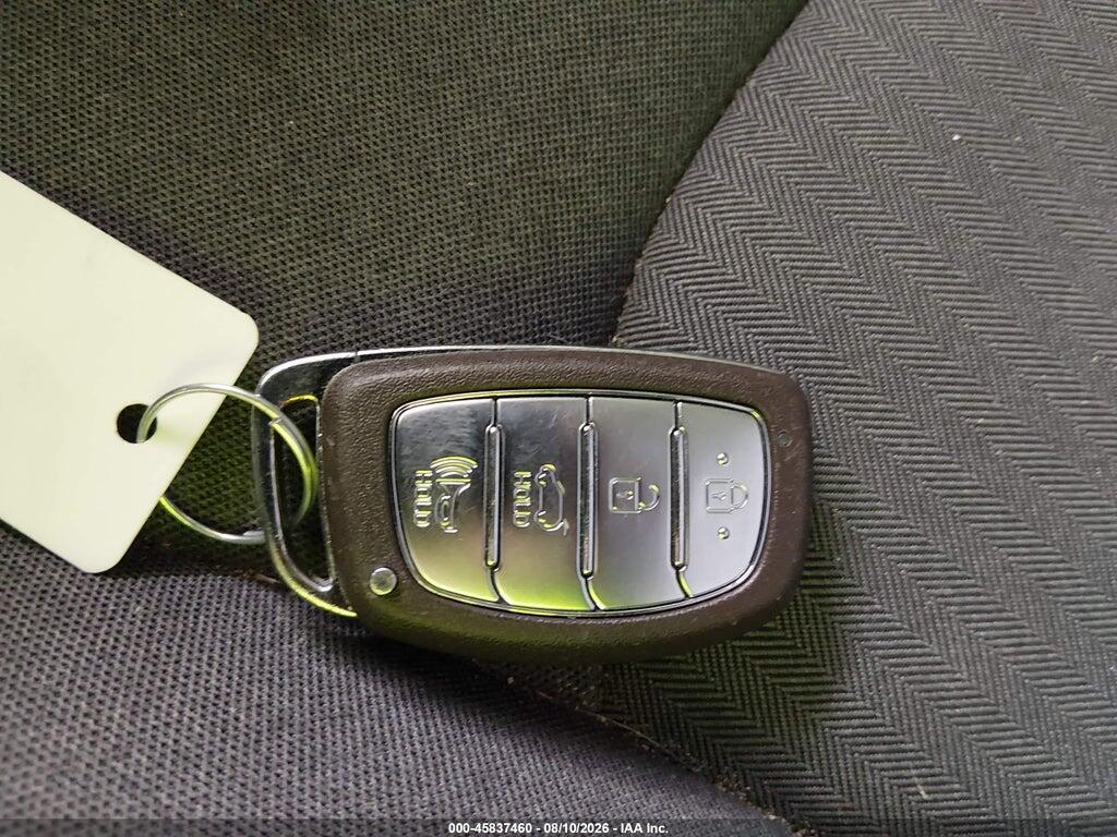 KMHC65LC5NU277804 2022 HYUNDAI IONIQ HYBRID photo no. 11