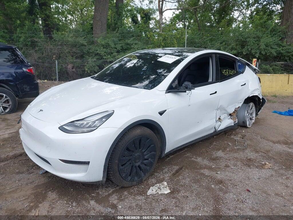 7SAYGDEE2NF332141 2022 TESLA MODEL Y photo no. 2