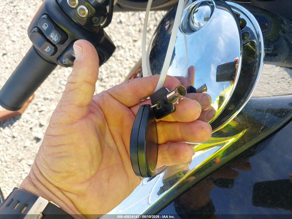 1HD1KBC15NB656851 2022 HARLEY-DAVIDSON FLHX photo no. 11
