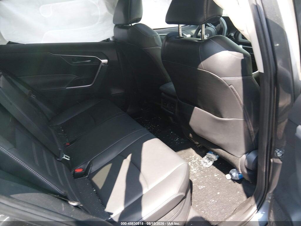 JTMB6RFV1ND074705 2022 TOYOTA RAV4 HYBRID photo no. 8