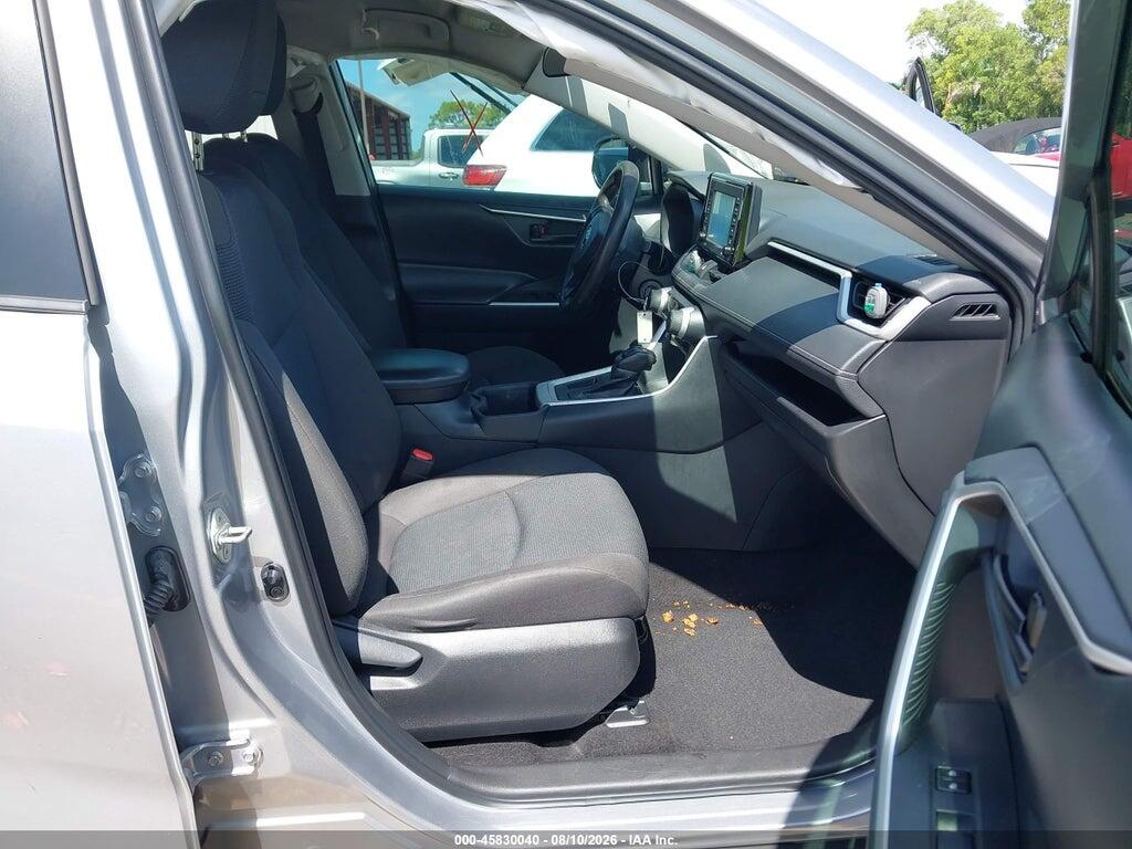 2T3H1RFV9NC212813 2022 TOYOTA RAV4 photo no. 5