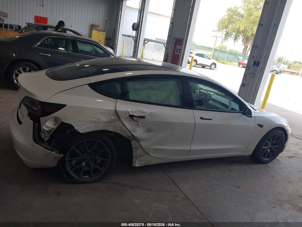 5YJ3E1EB5NF257131 2022 TESLA MODEL 3 photo no. 12