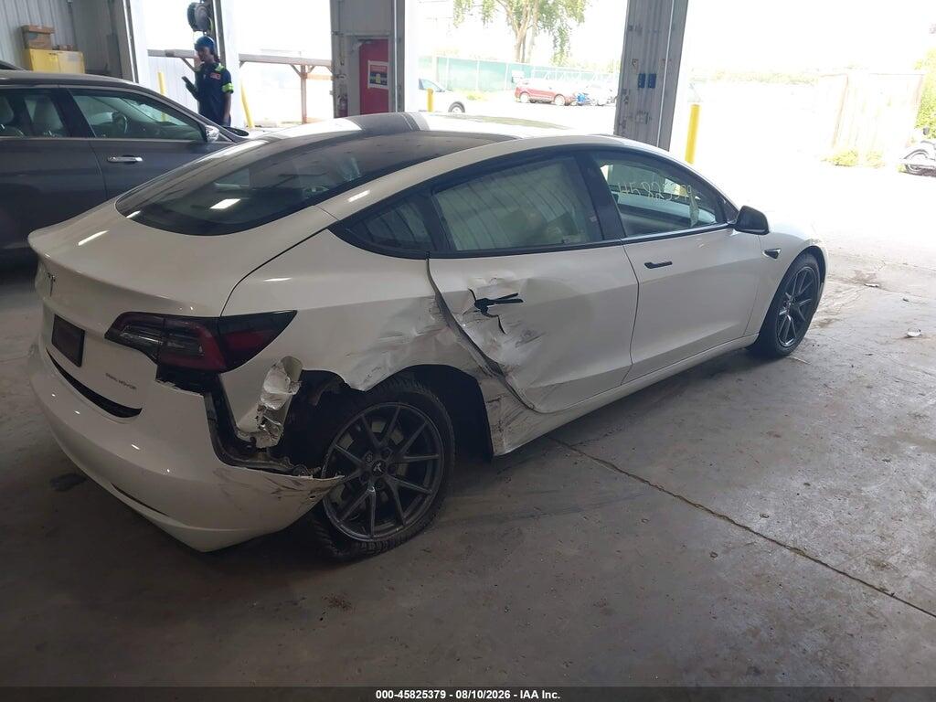 5YJ3E1EB5NF257131 2022 TESLA MODEL 3 photo no. 4