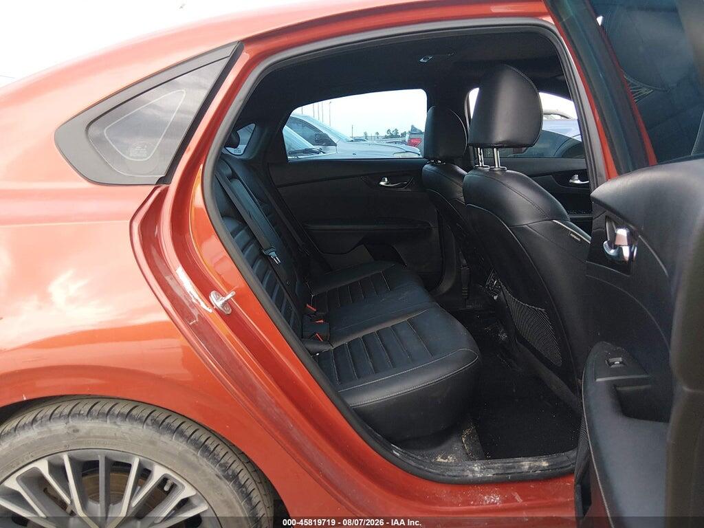3KPF54AD2NE425657 2022 KIA FORTE photo no. 8