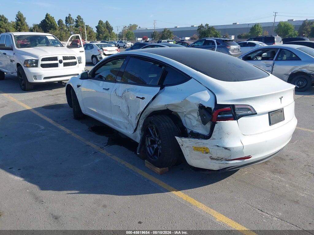 5YJ3E1EAXNF147974 2022 TESLA MODEL 3 photo no. 3