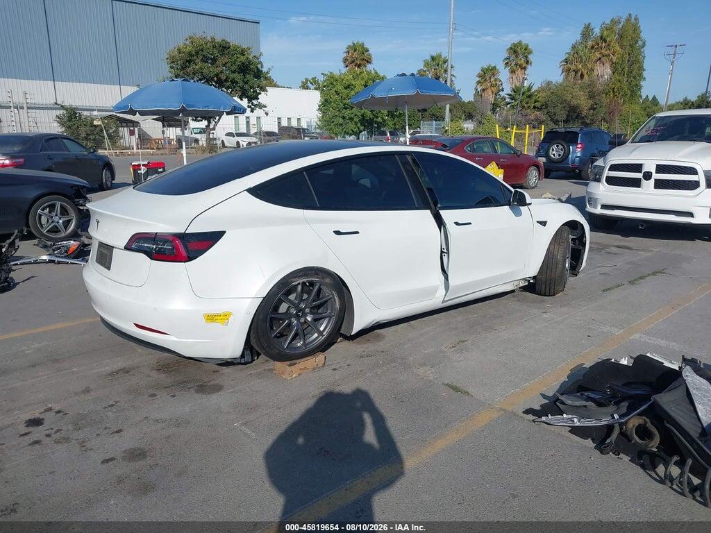 5YJ3E1EAXNF147974 2022 TESLA MODEL 3 photo no. 4