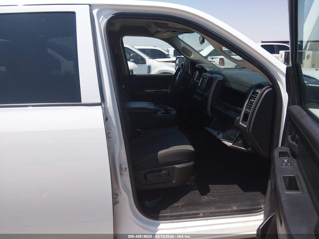 3C6RR7KT7NG173666 2022 RAM 1500 CLASSIC photo no. 5