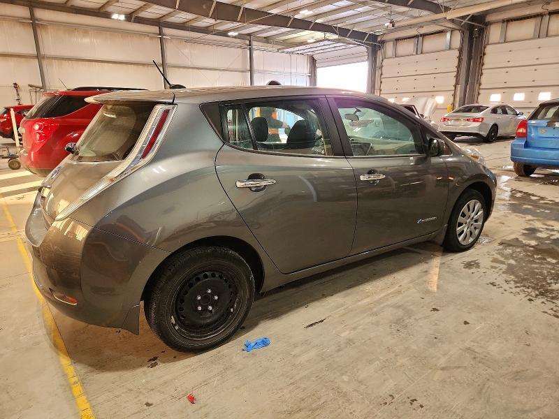 2016 NISSAN LEAF S — Фото 3 из 12