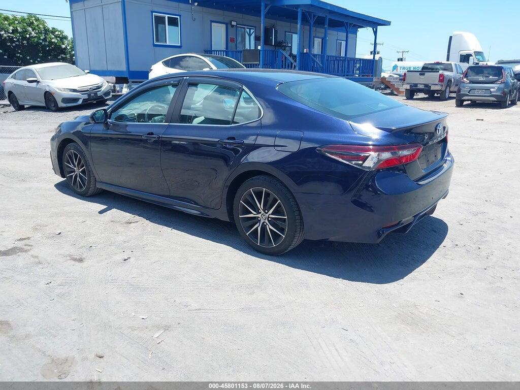 4T1T11AK6NU684290 2022 TOYOTA CAMRY photo no. 3