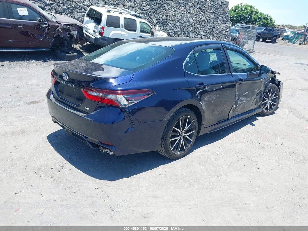 4T1T11AK6NU684290 2022 TOYOTA CAMRY photo no. 4