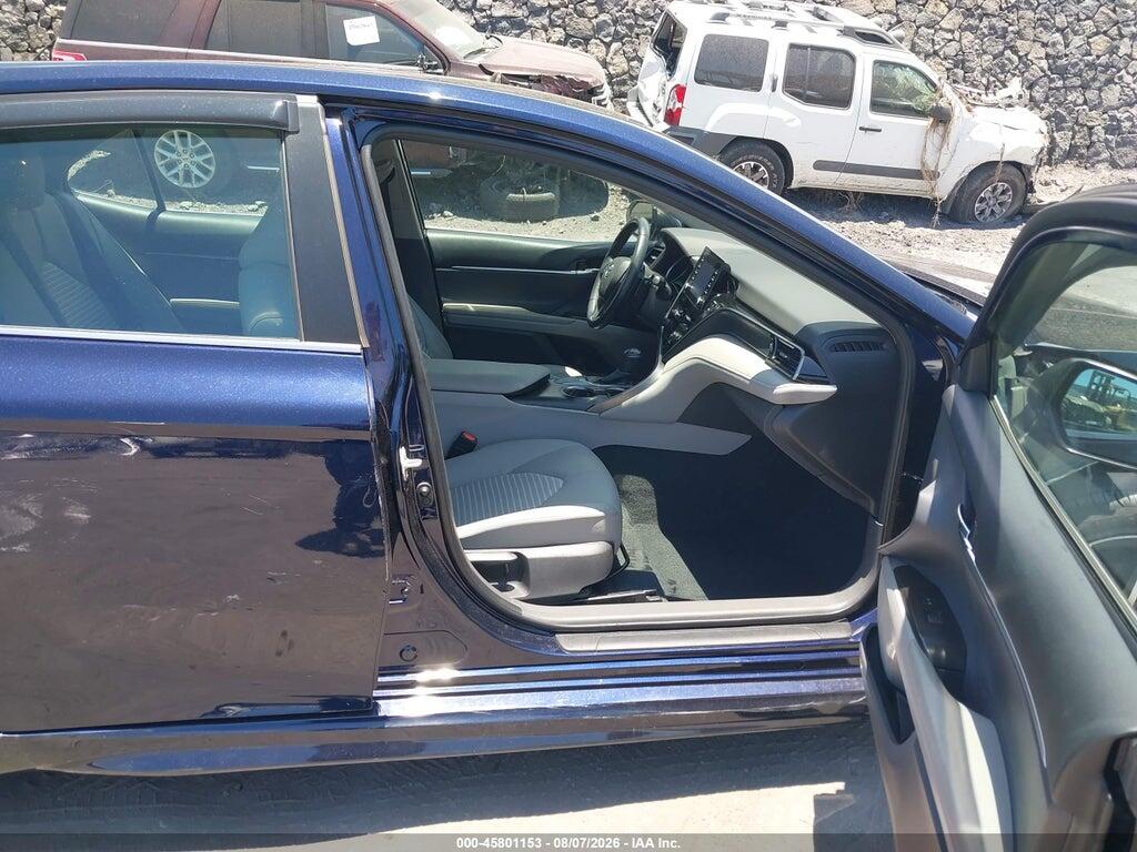 4T1T11AK6NU684290 2022 TOYOTA CAMRY photo no. 5