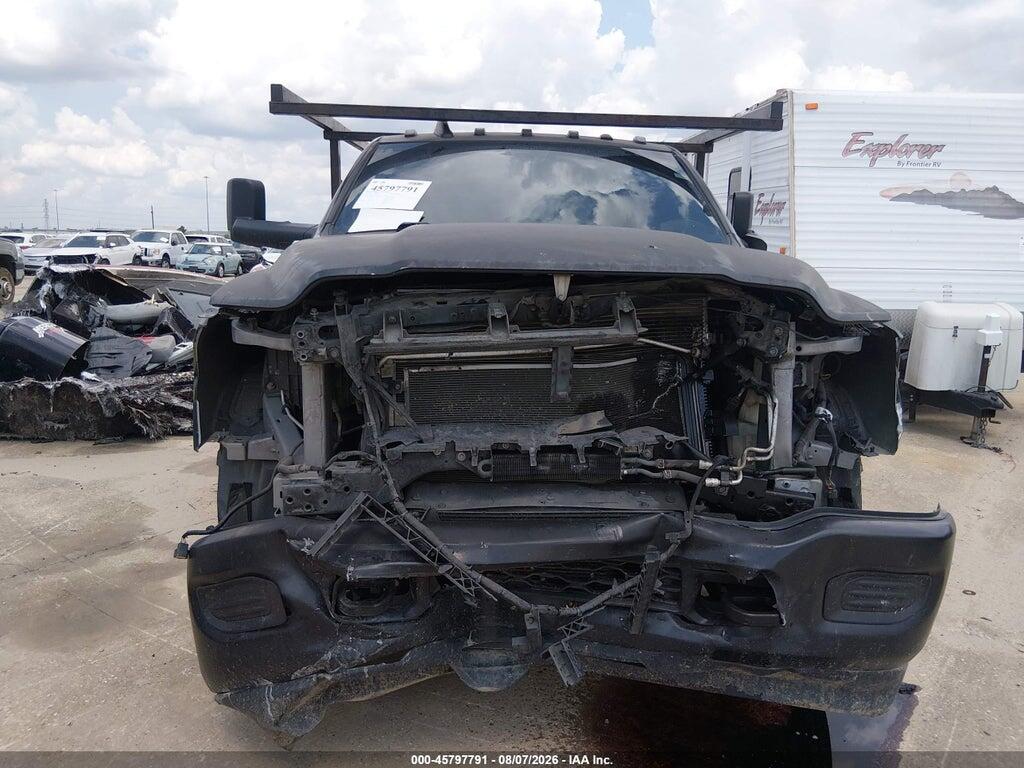 3C7WRSBL9NG358724 2022 RAM 3500 CHASSIS photo no. 12