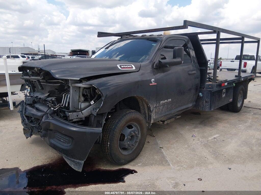 3C7WRSBL9NG358724 2022 RAM 3500 CHASSIS photo no. 2