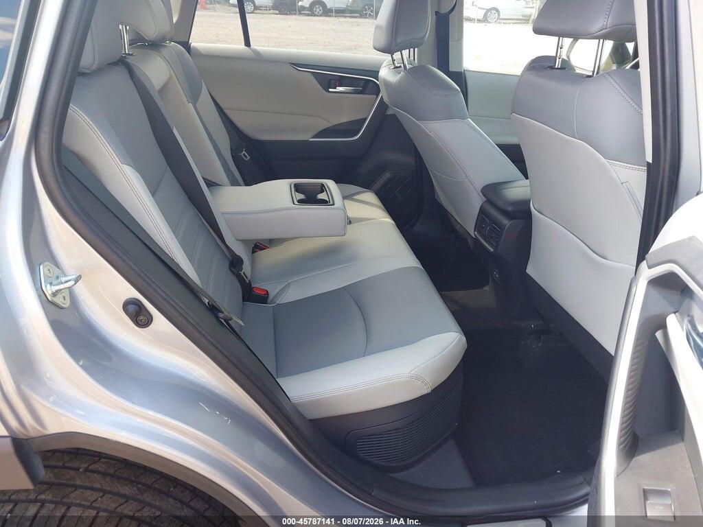 JTMB6RFV9ND065962 2022 TOYOTA RAV4 HYBRID photo no. 8