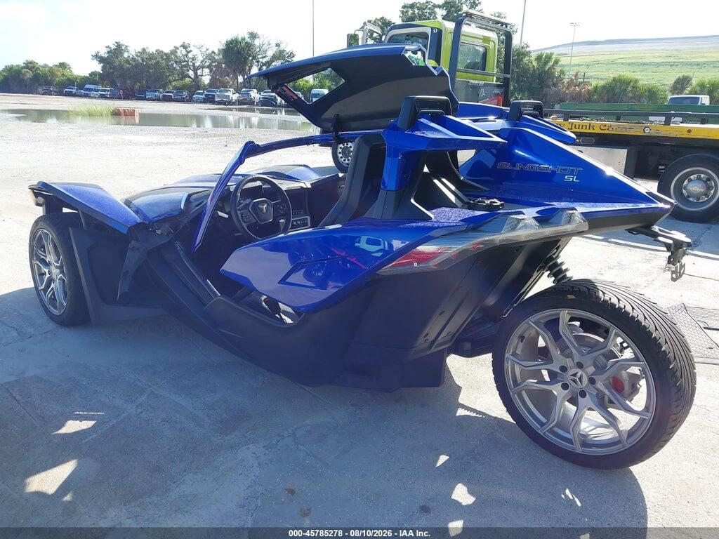 57XAAPHD4N8153126 2022 POLARIS SLINGSHOT photo no. 3